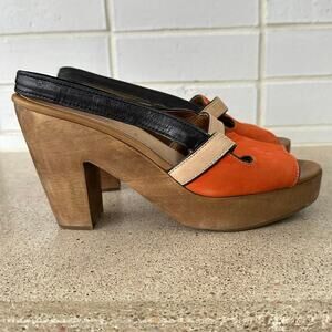 Rachel Comey Wooden Orange Suede Platform Slingback Sandals / 9
.